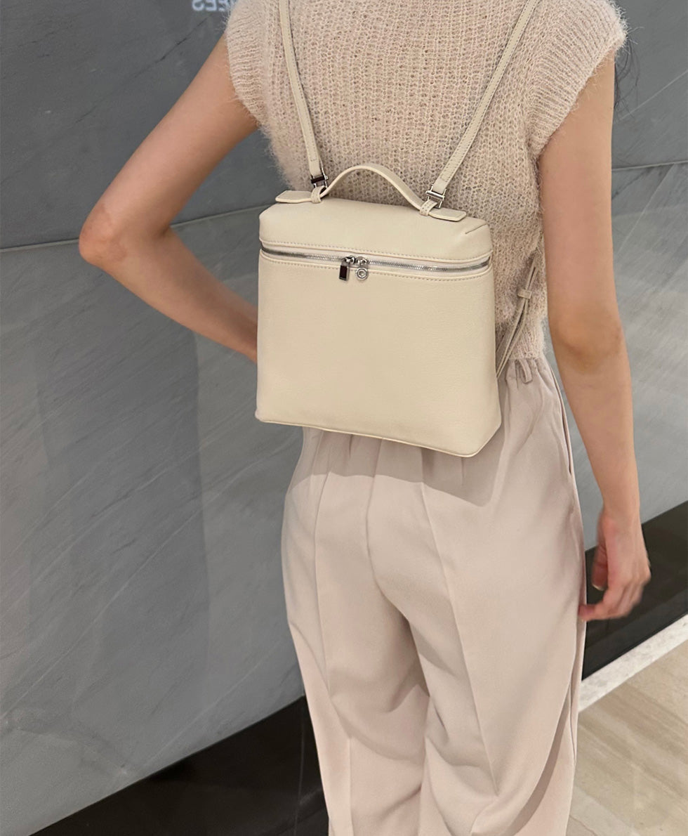 로로피아나 엑스트라 백팩 L23.5