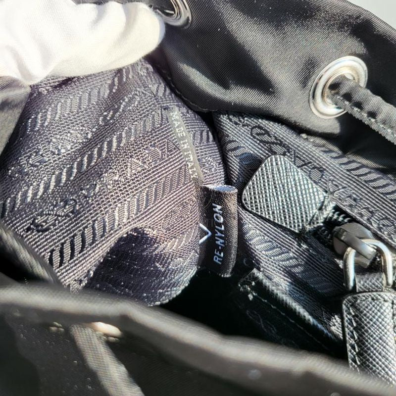 프라다 리나일론 백팩 스몰,미디움