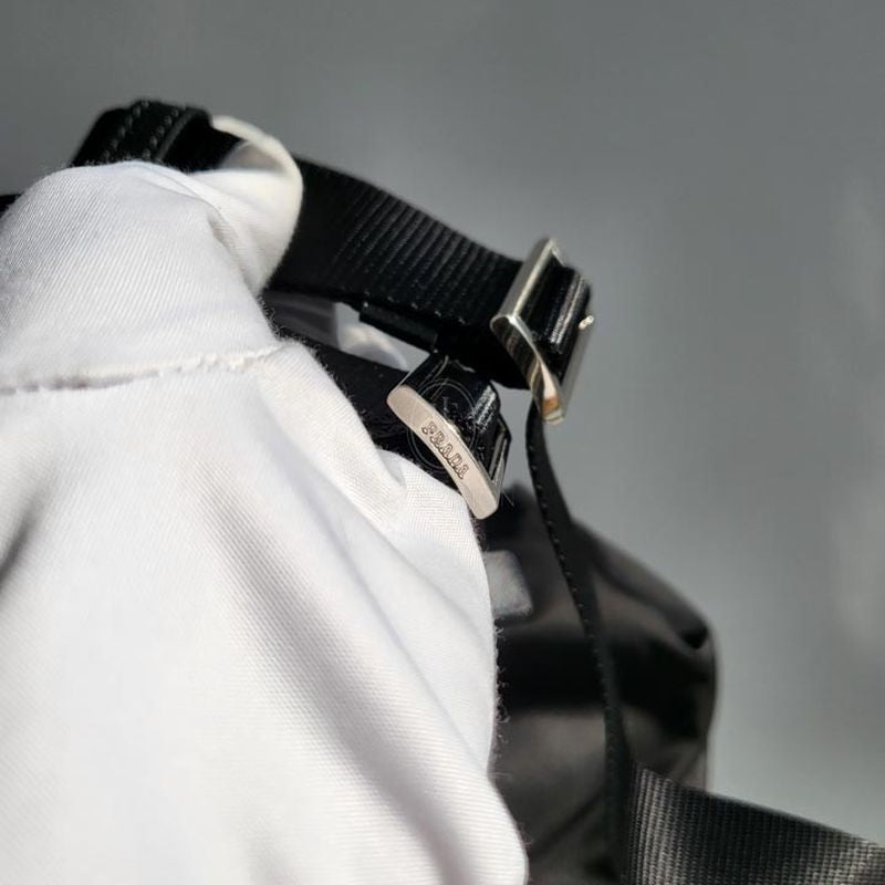 프라다 리나일론 백팩 스몰,미디움