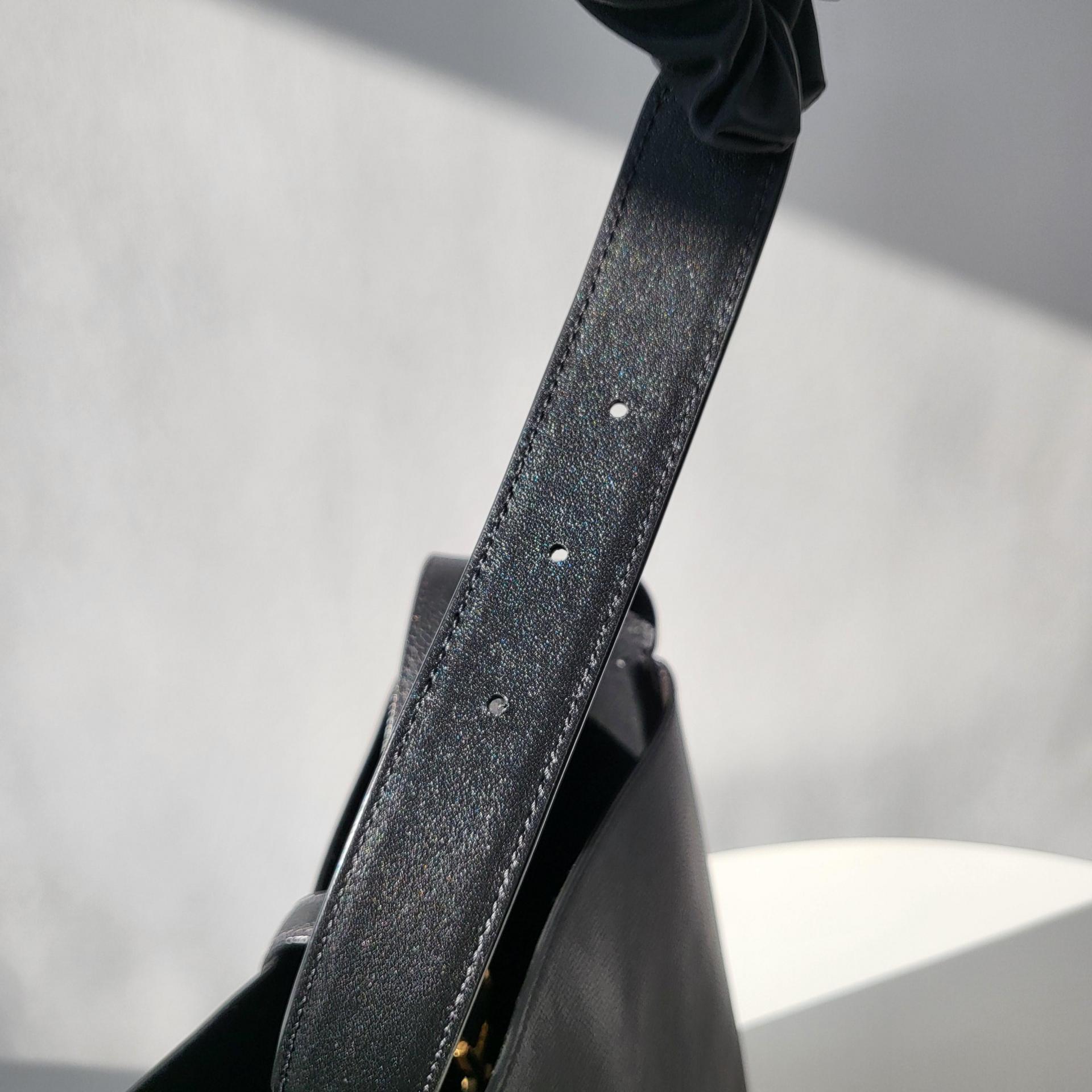 생로랑 LE 5À7 호보 스몰