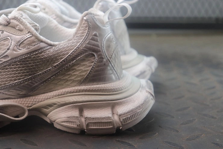 발렌시아가 3XL 라이트 베이지 스니커즈