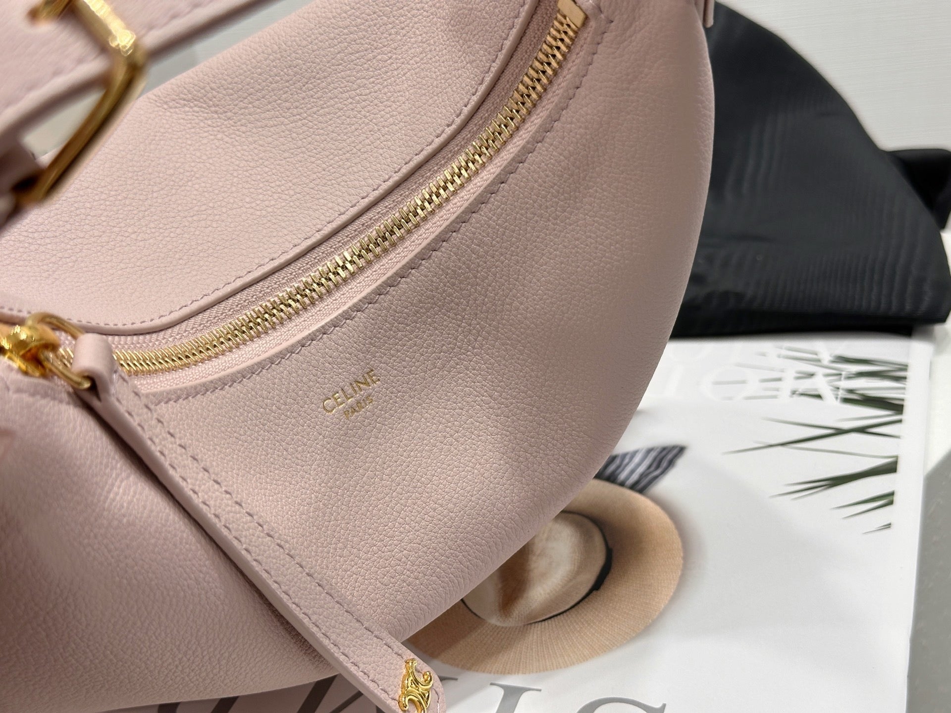 셀린느 틴 룰루백 그레인드 카프스킨