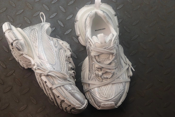 발렌시아가 3XL 라이트 베이지 스니커즈