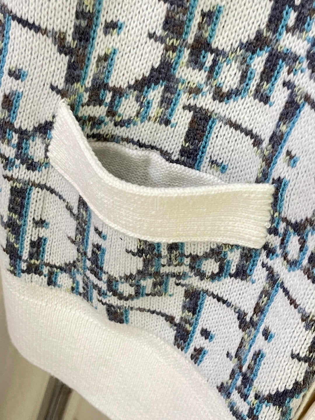 디올 오블리크 버진 울 자카드 가디건