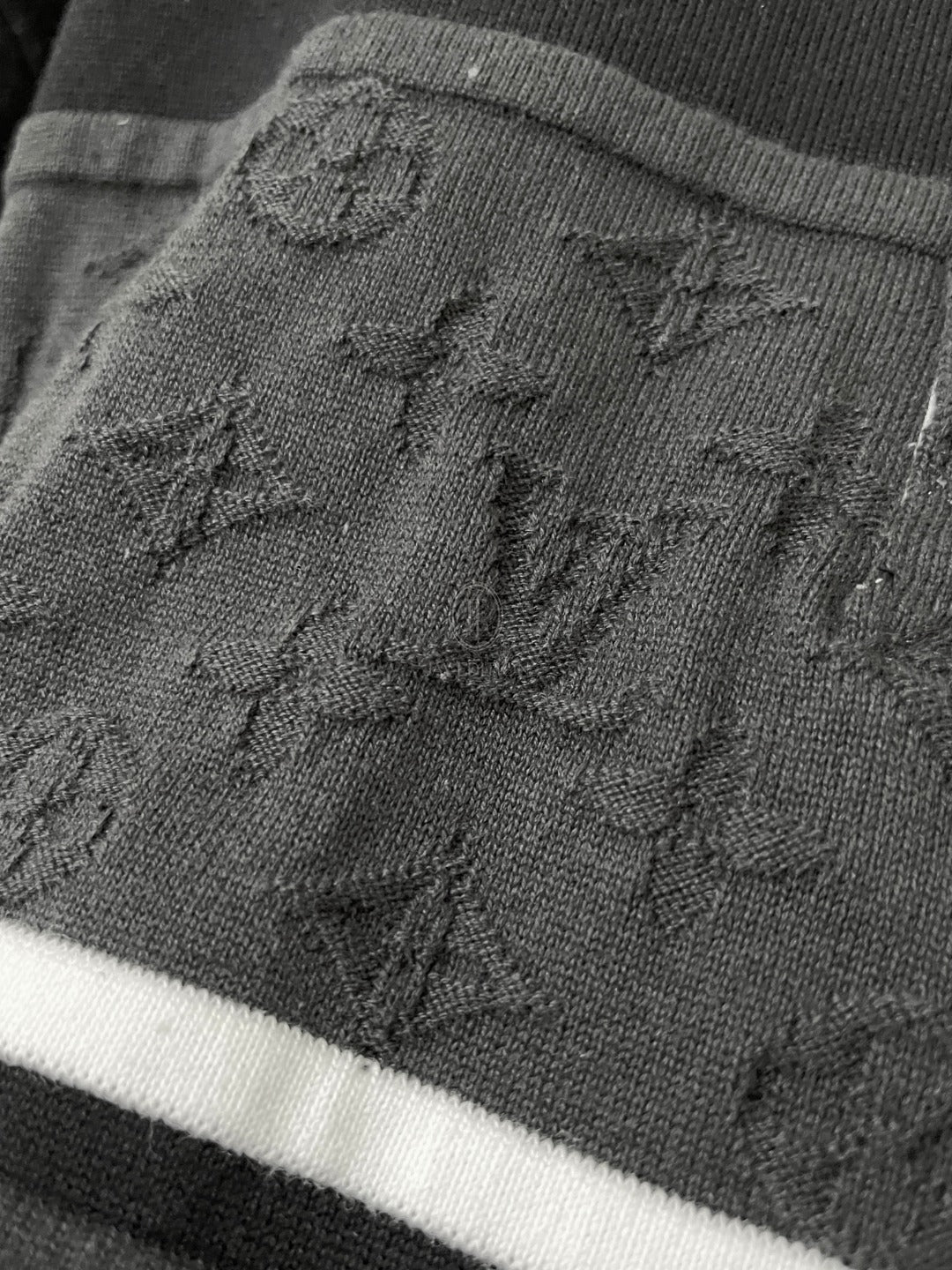 루이비통 모노그램 자카드 롱 슬리브 폴로 셔츠