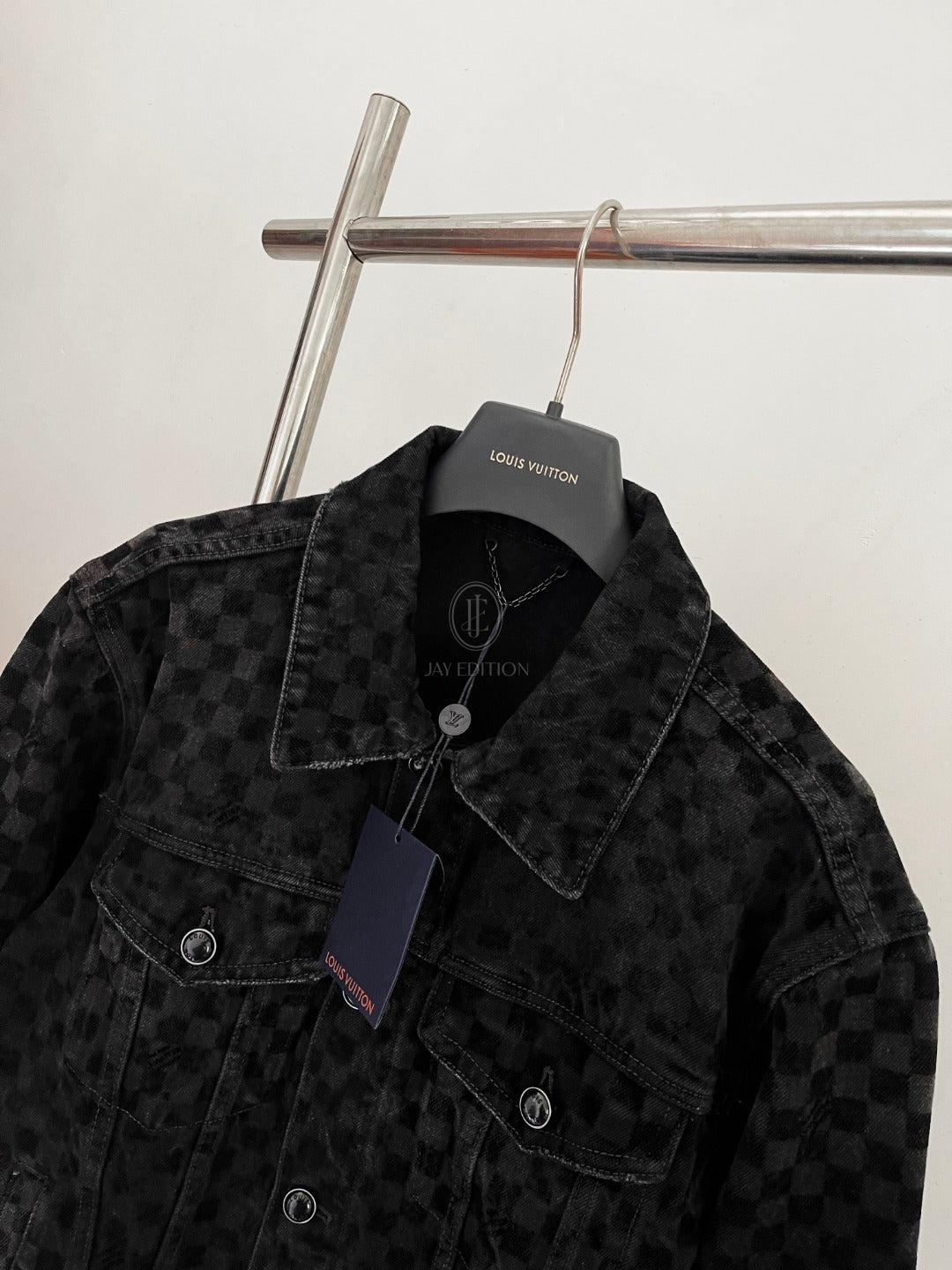 루이비통 플록드 다미에 데님 드러커 자켓