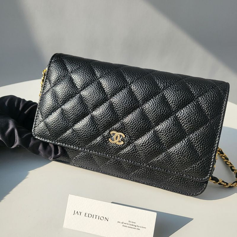 샤넬 클래식 WOC