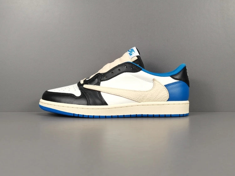 나이키 조던 1 x 트래비스 스캇 x 프라그먼트 레트로 로우 OG SP 밀리터리 블루