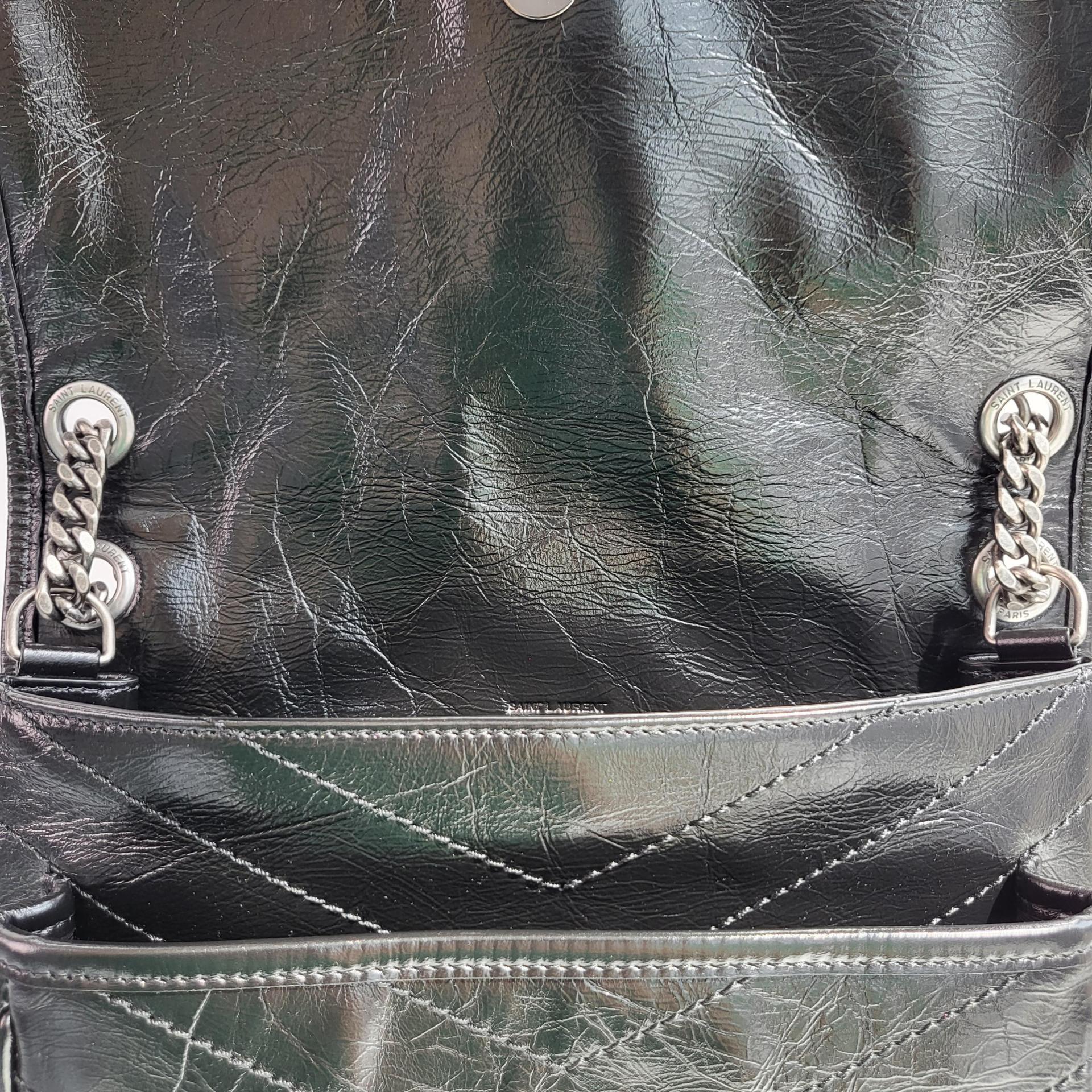 생로랑 니키백 미디움 빈티지 레더