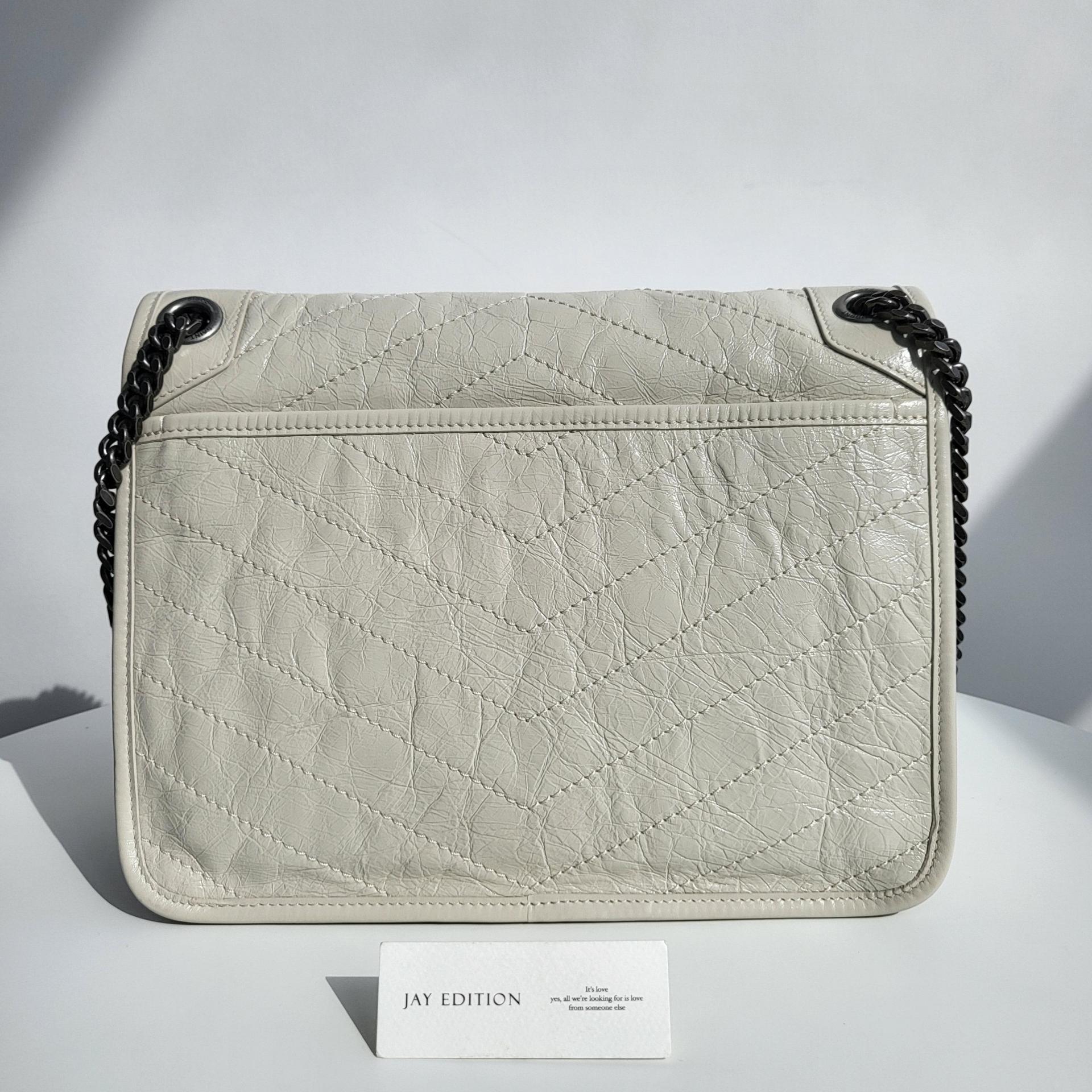 생로랑 니키백 미디움 빈티지 레더