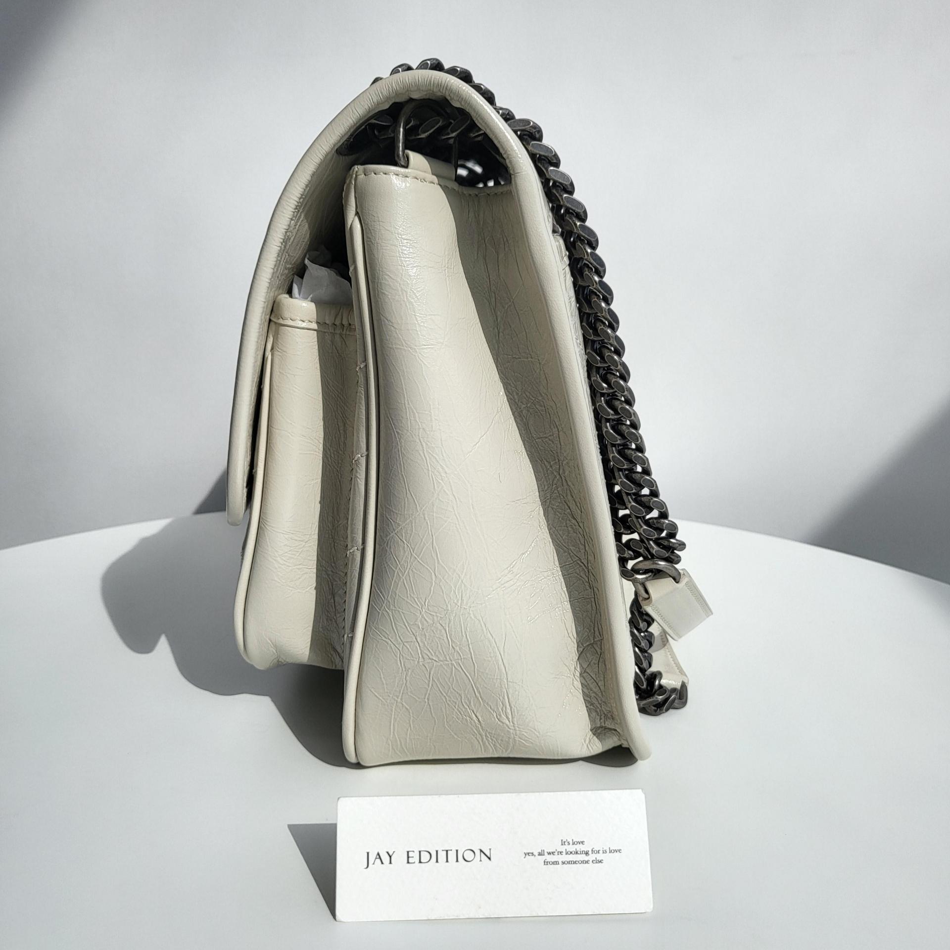 생로랑 니키백 미디움 빈티지 레더