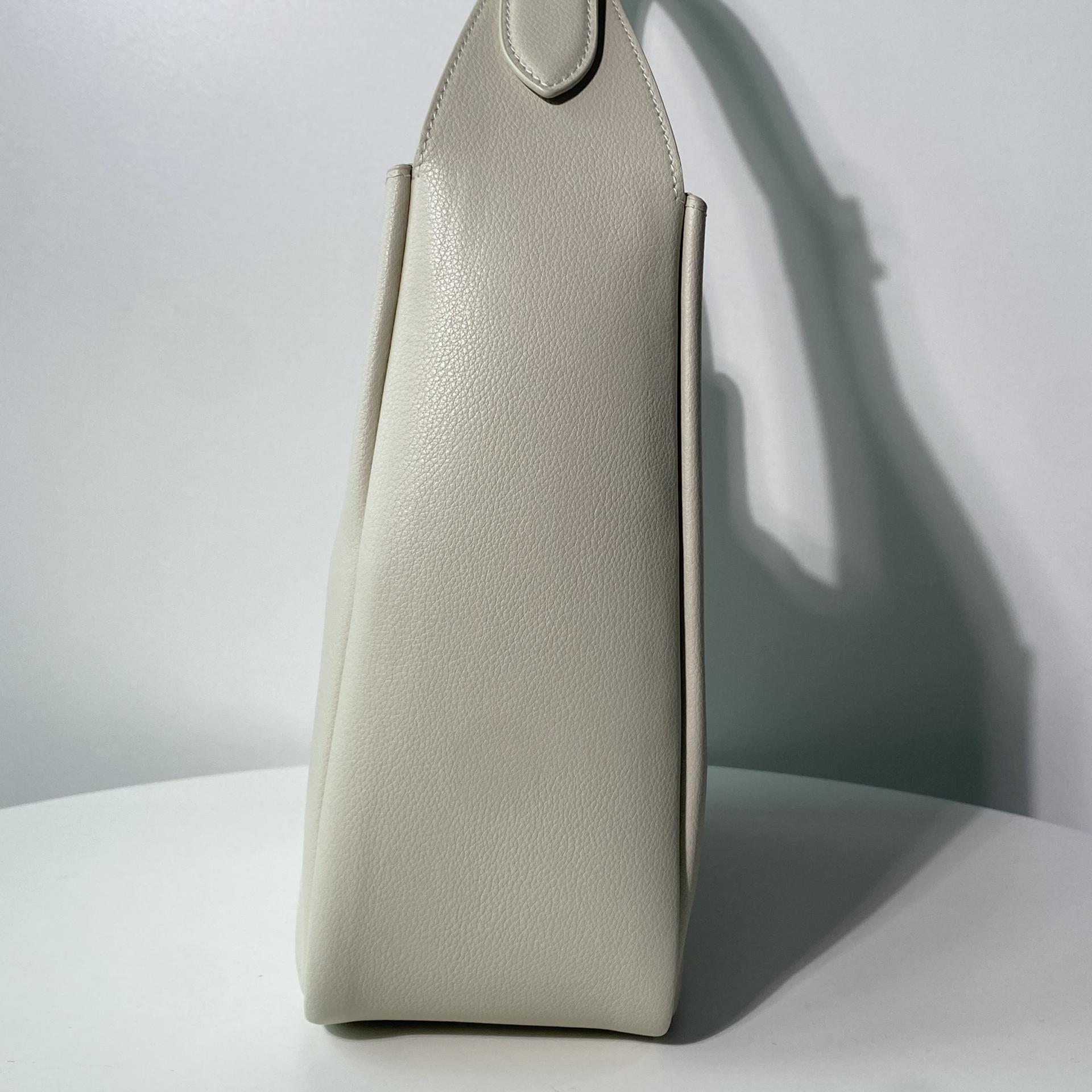 생로랑 LE 5À7 호보 스몰