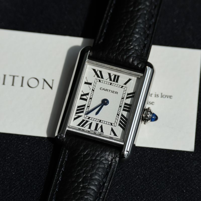 까르띠에 탱크 머스트 레더스트랩