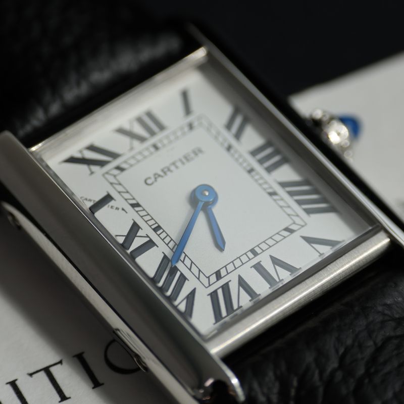 까르띠에 탱크 머스트 레더스트랩