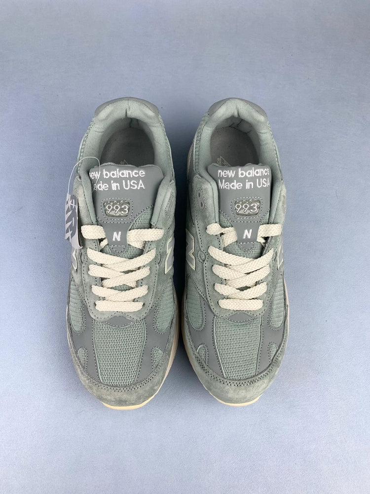 뉴발란스 x 키스 993 메이드 인 USA 슬레이트 그레이