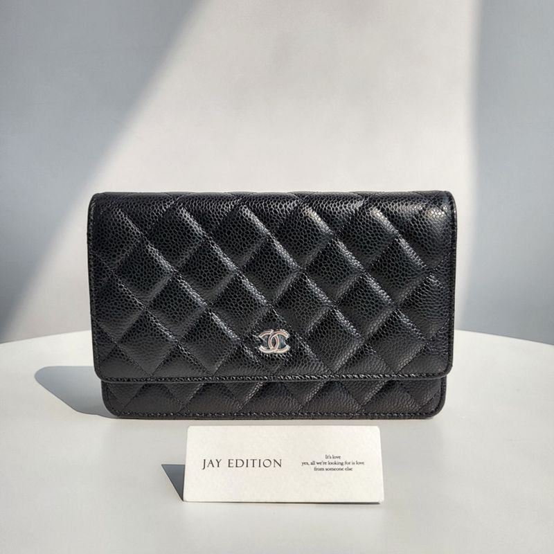 샤넬 클래식 WOC