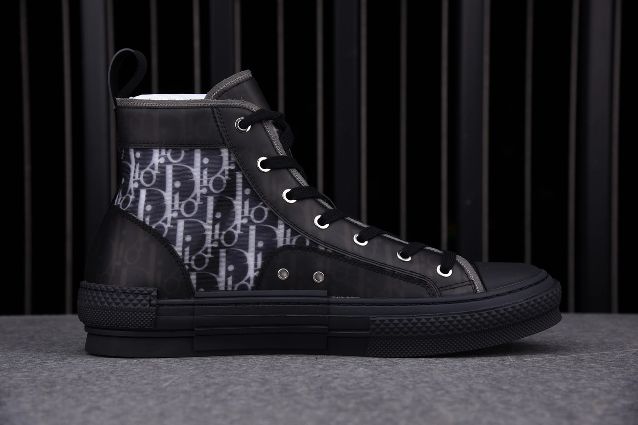디올 B23 하이탑 스니커즈