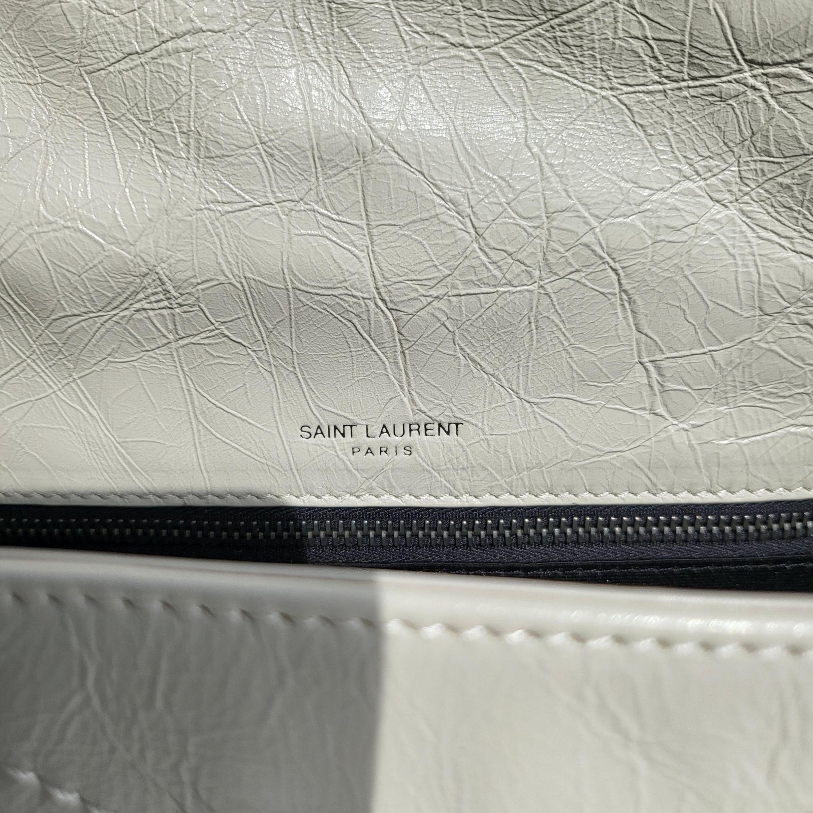 생로랑 니키백 미디움 빈티지 레더