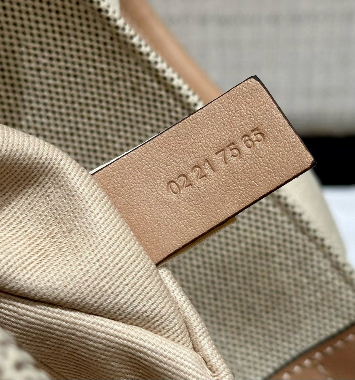 끌로에 우디백 스몰