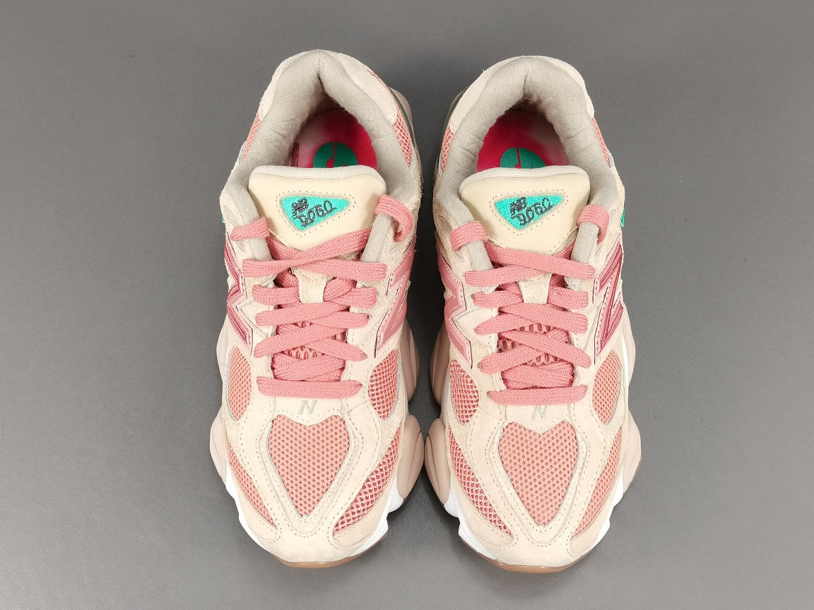 뉴발란스 x 조 프레쉬굿즈 9060 인사이드 보이스 패니 쿠키 핑크