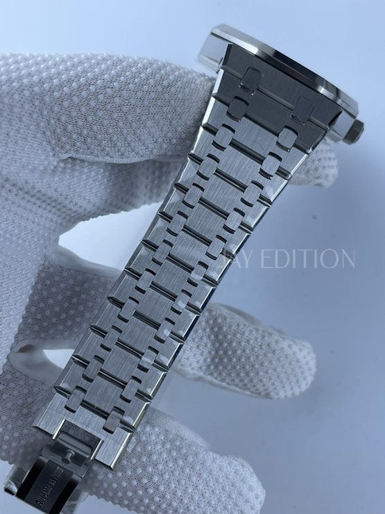 오데마피게 로얄오크 15500 스틸 블랙 다이얼