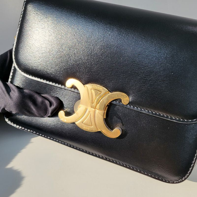 셀린느 트리옹프 숄더백 틴