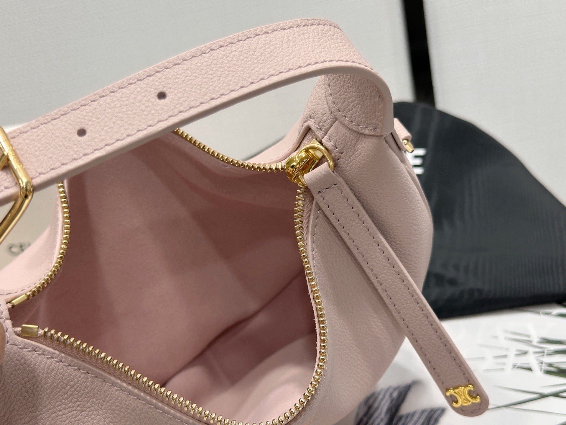 셀린느 틴 룰루백 그레인드 카프스킨