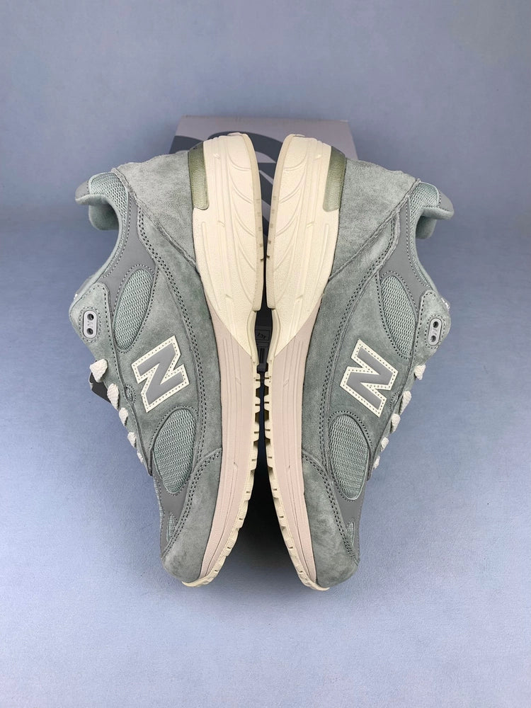 뉴발란스 x 키스 993 메이드 인 USA 슬레이트 그레이