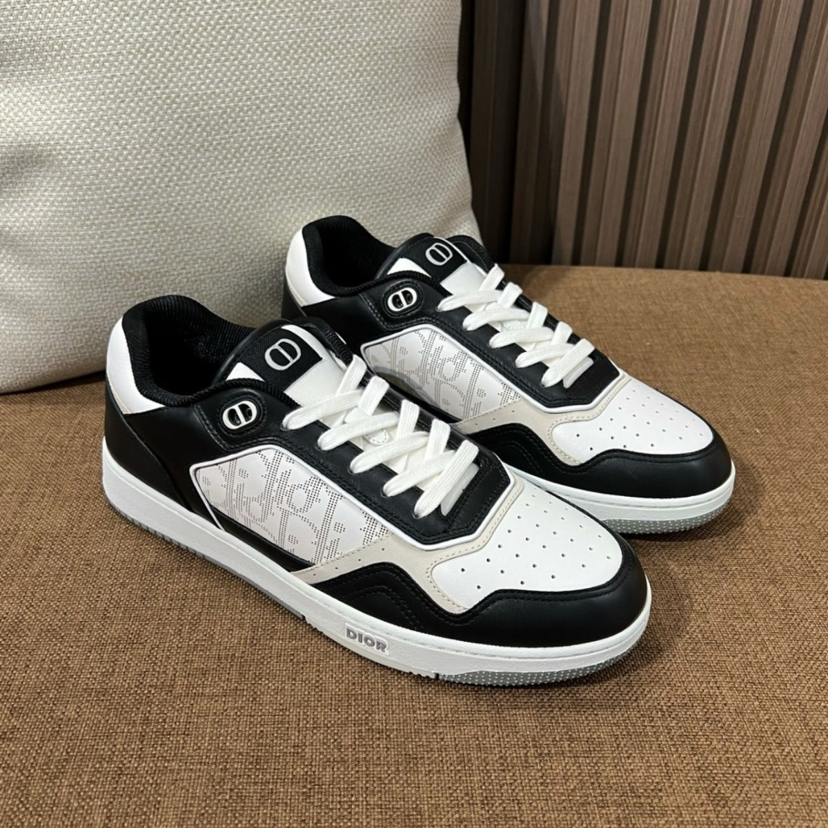 디올 B27 업타운 로우탑 스니커즈 오블리크 갤럭시