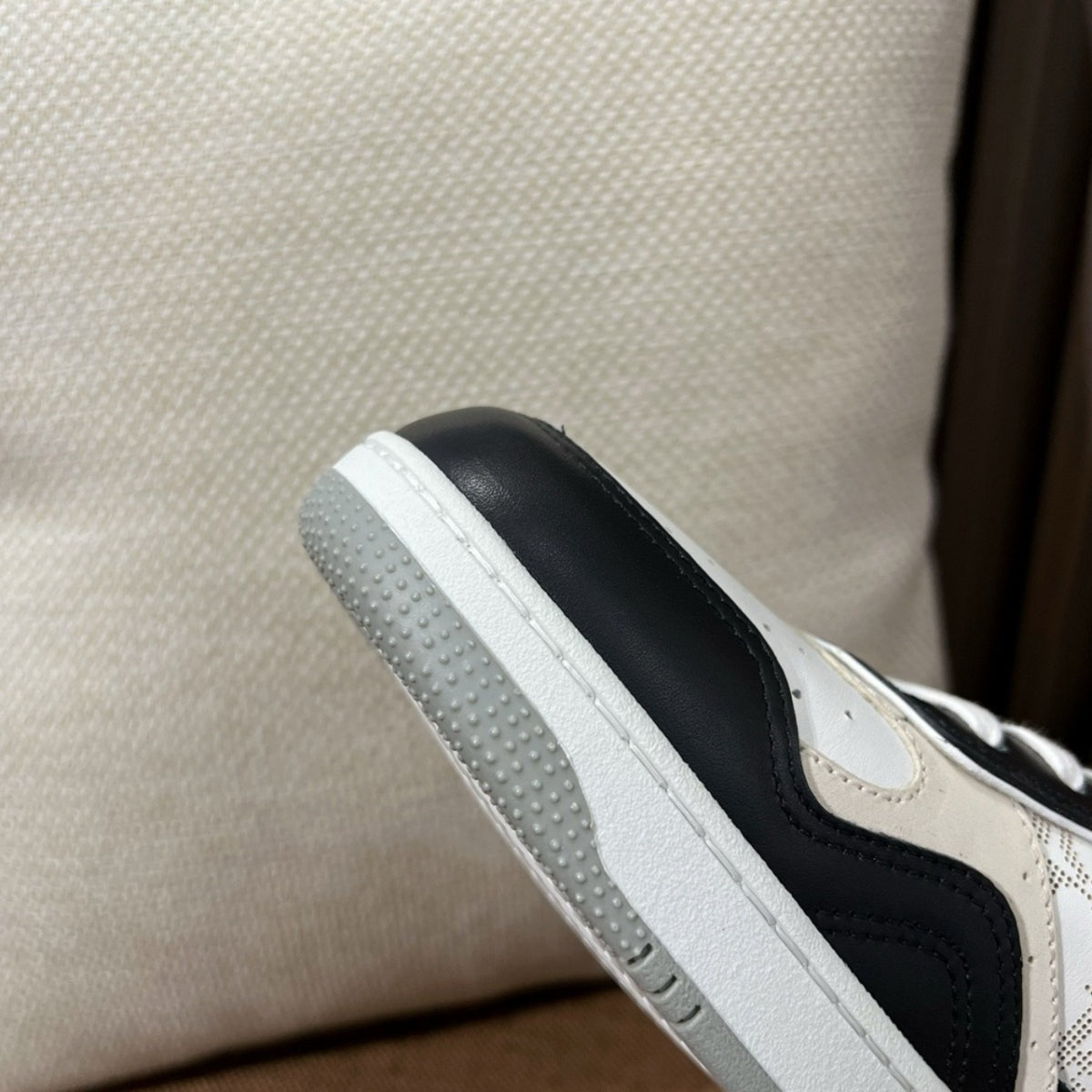 디올 B27 업타운 로우탑 스니커즈 오블리크 갤럭시