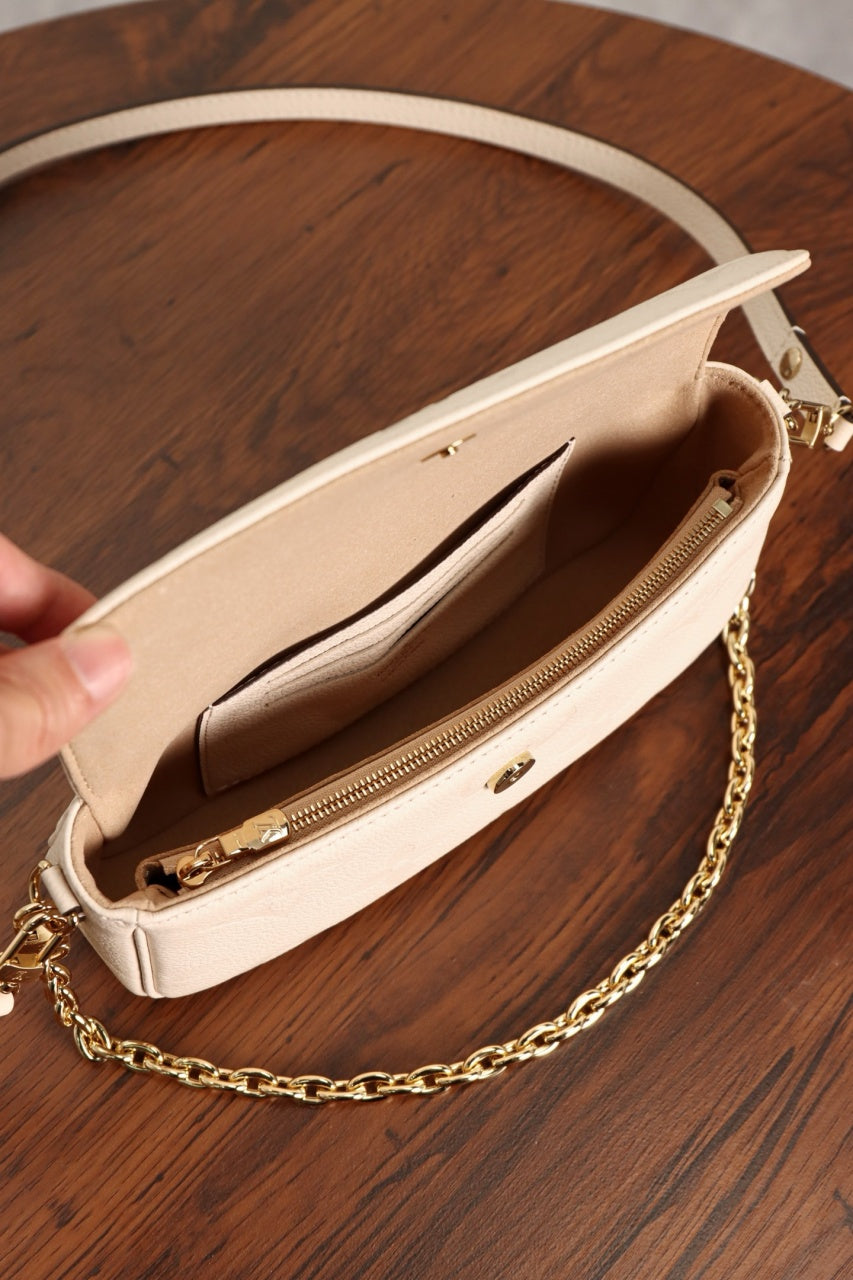 루이비통 아이비 WOC 앙프렝뜨