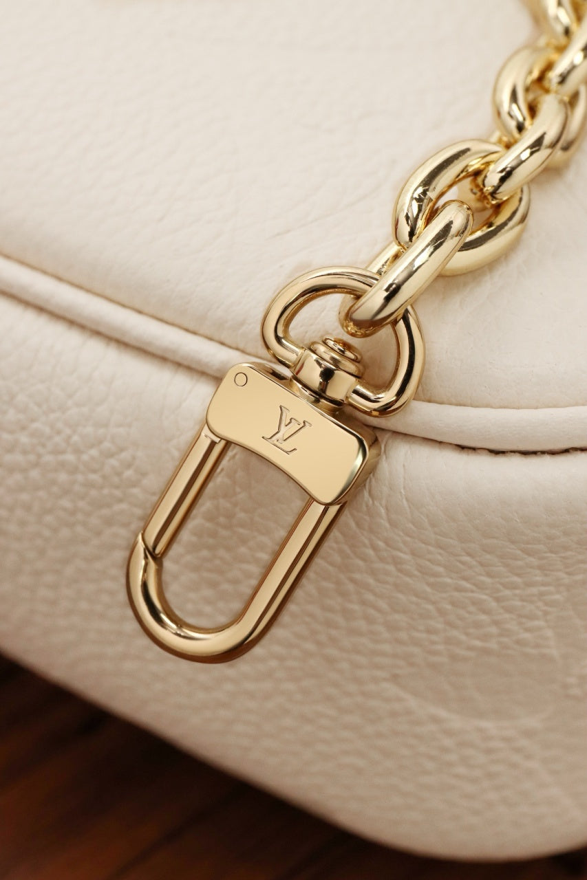 루이비통 아이비 WOC 앙프렝뜨