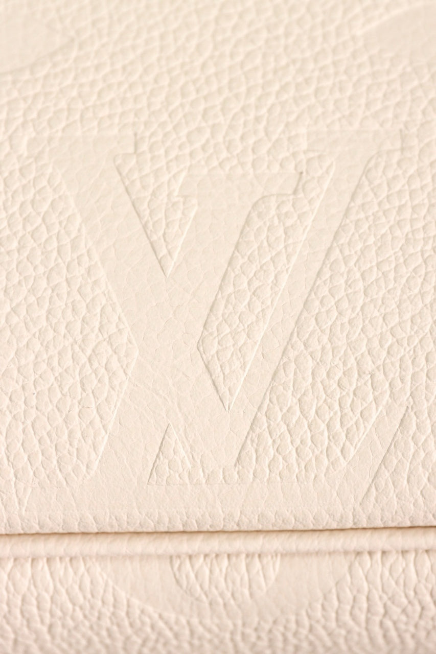 루이비통 아이비 WOC 앙프렝뜨