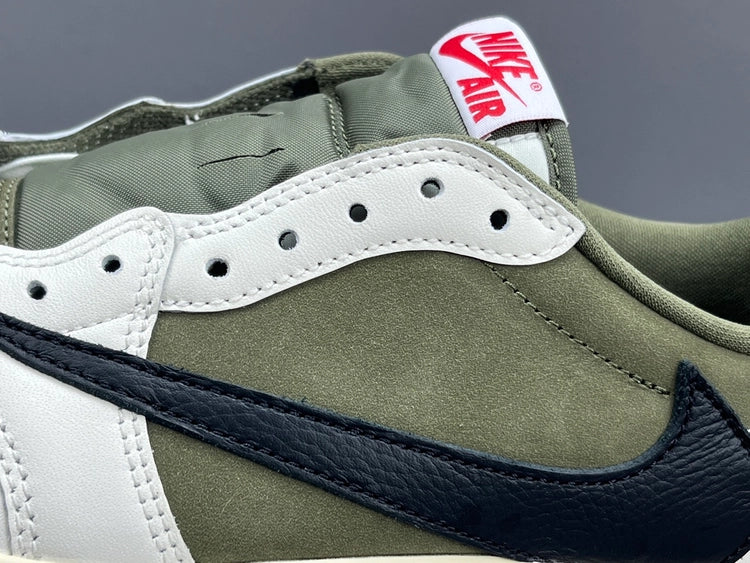 나이키 조던 1 x 트래비스 스캇 레트로 로우 OG SP 리버스 올리브