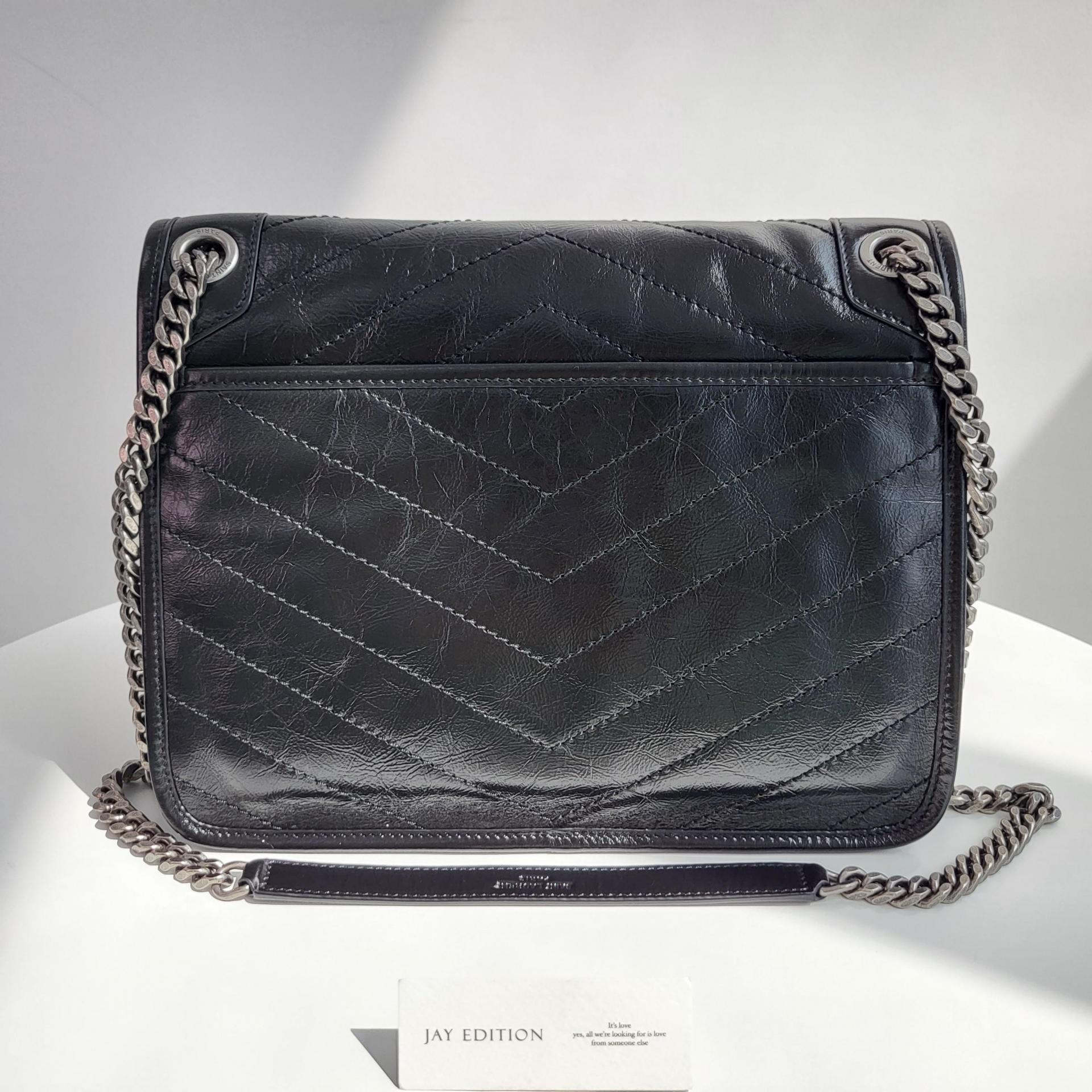 생로랑 니키백 미디움 빈티지 레더