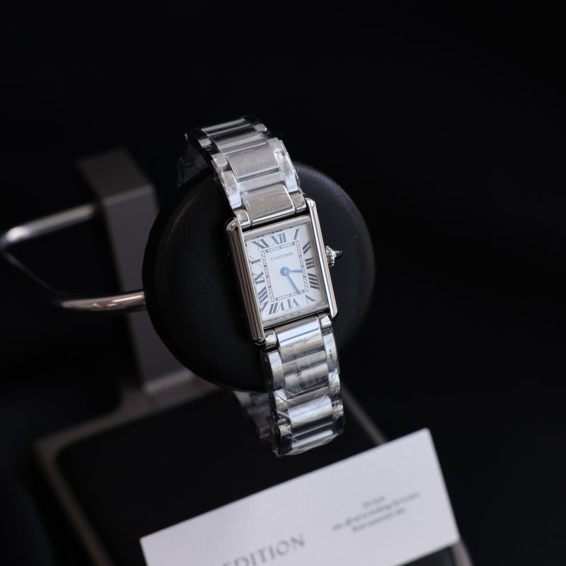 까르띠에 탱크 머스트 스틸 (스몰)