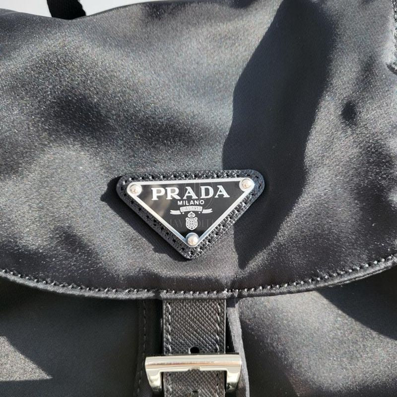 프라다 리나일론 백팩 스몰,미디움