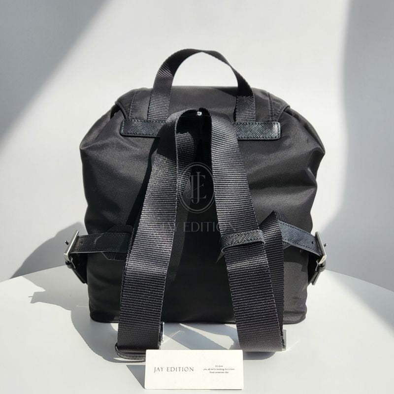 프라다 리나일론 백팩 스몰,미디움