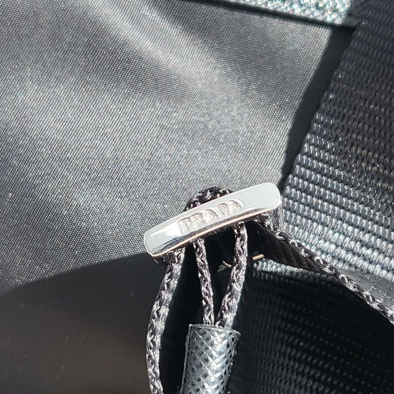 프라다 리나일론 백팩 스몰,미디움