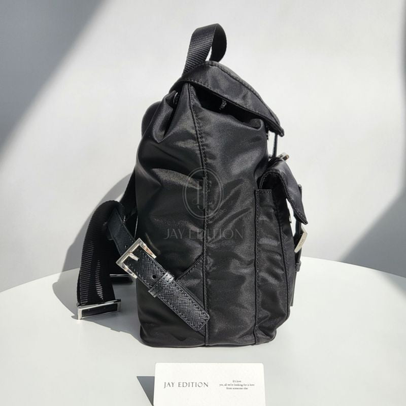 프라다 리나일론 백팩 스몰,미디움