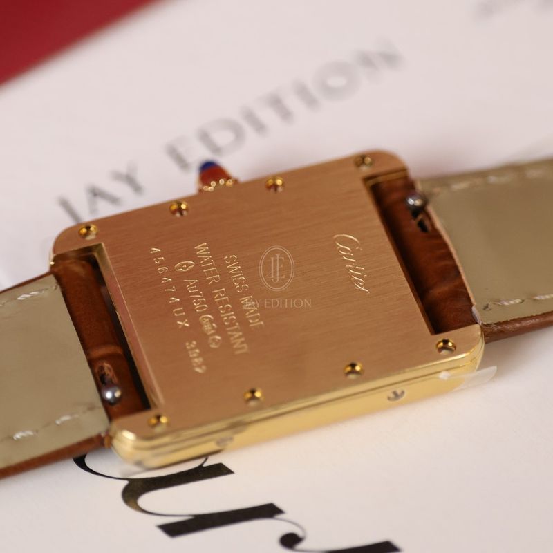 까르띠에 탱크 루이 옐로우골드 브라운스트랩