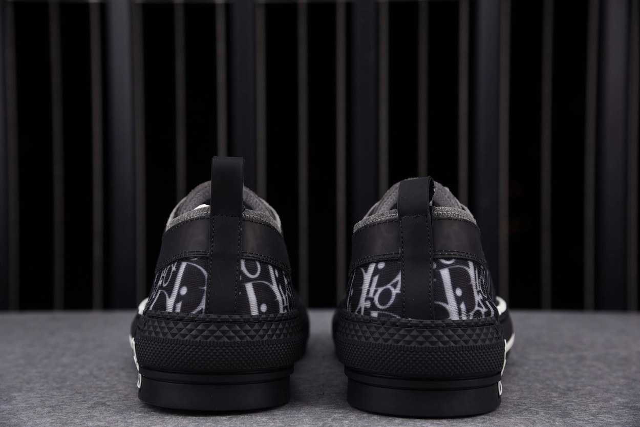 디올 B23 로우탑 스니커즈