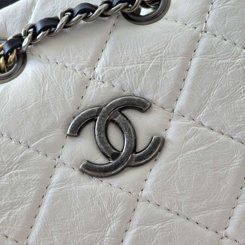 샤넬 가브리엘 백팩 스몰 (화이트)