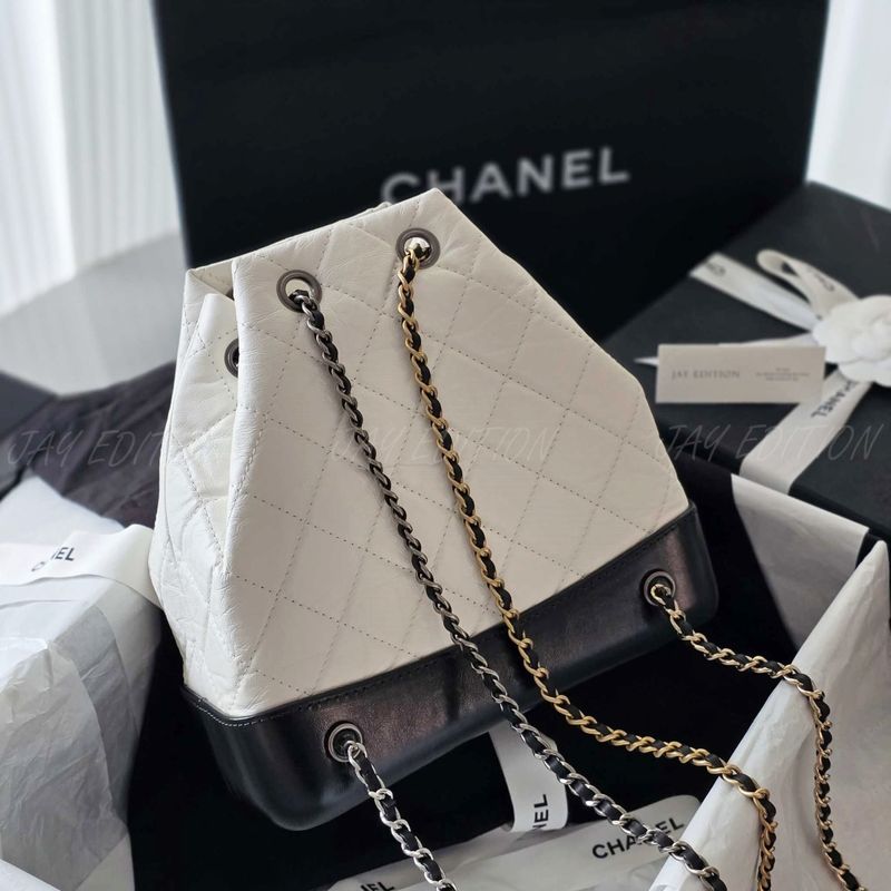 샤넬 가브리엘 백팩 스몰 (화이트)