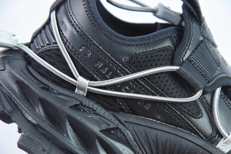 발렌시아가 하이크 스니커즈 블랙