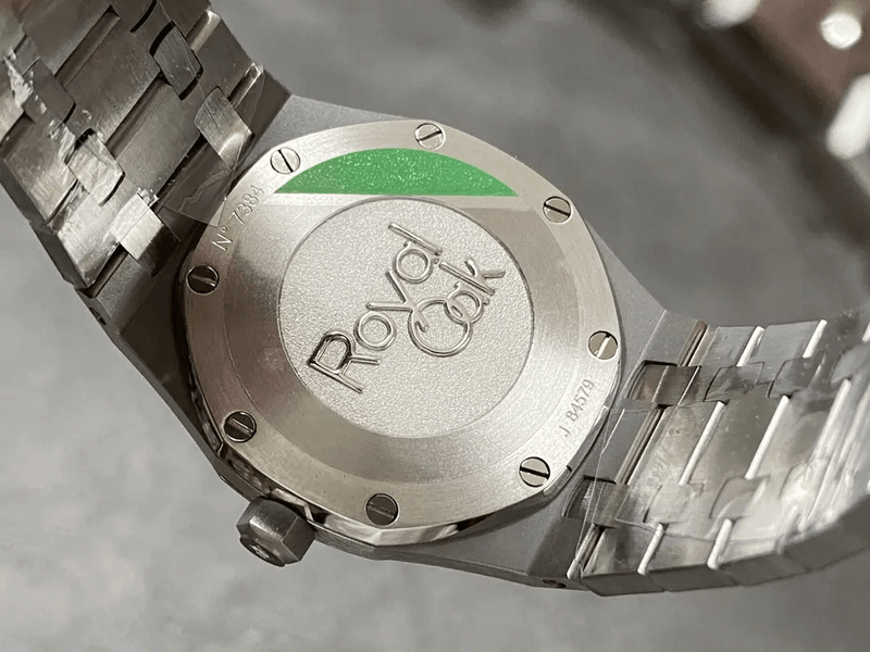 오데마피게 로얄오크 67651 스틸 검판 (33mm,쿼츠)