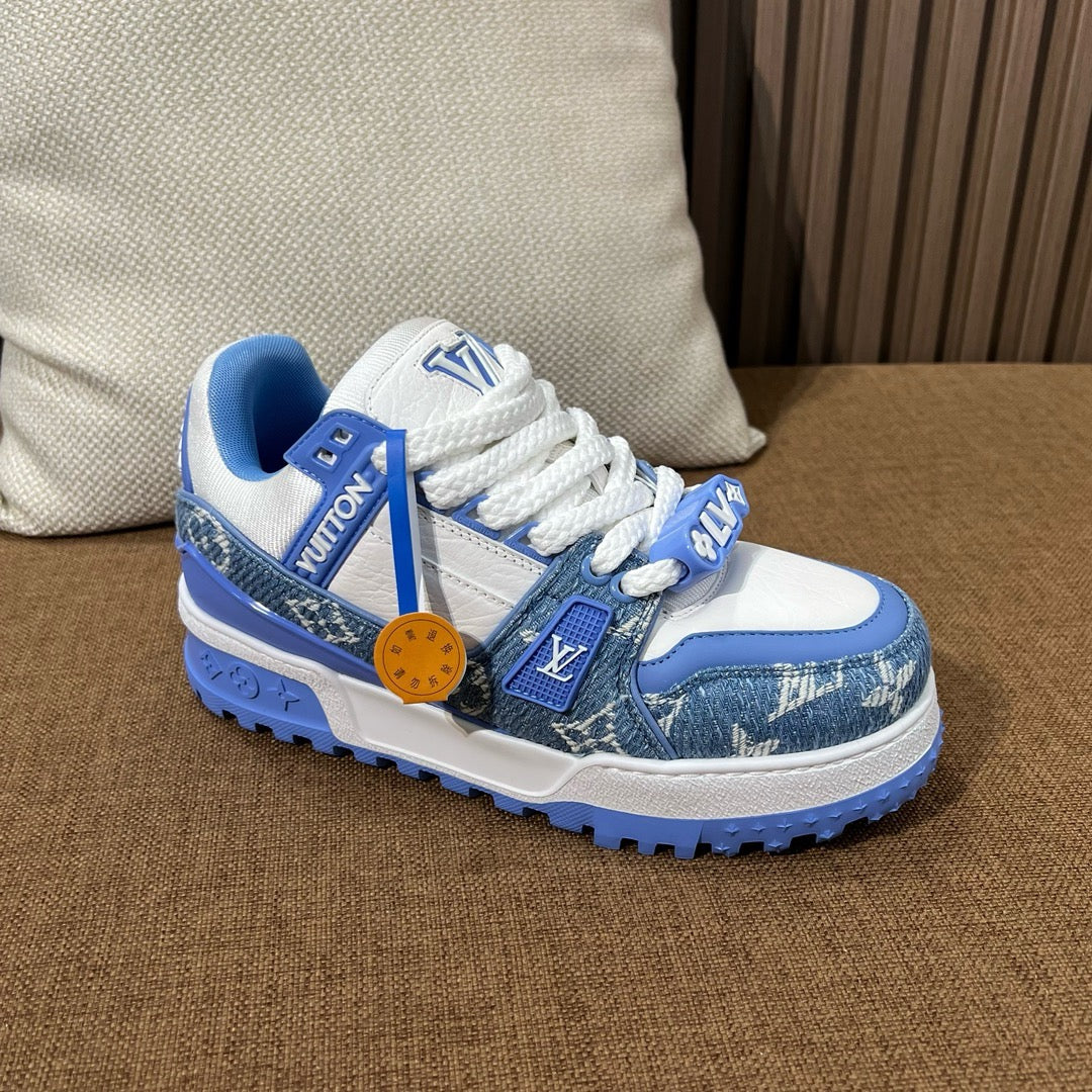 루이비통 LV 트레이너 맥시 스니커즈 모노그램