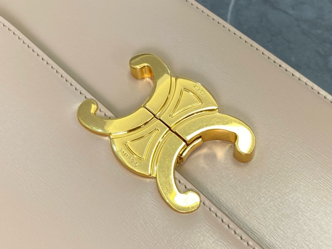 셀린느 트리옹프 숄더백 미디움