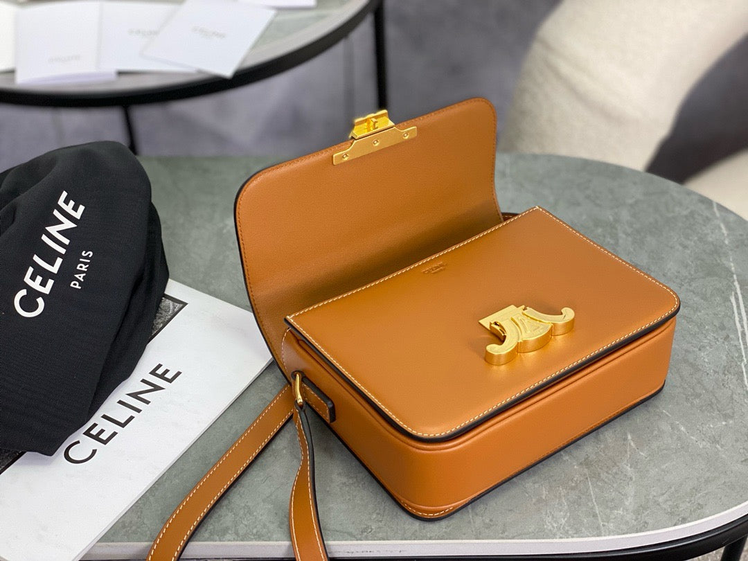 셀린느 트리옹프 숄더백 틴