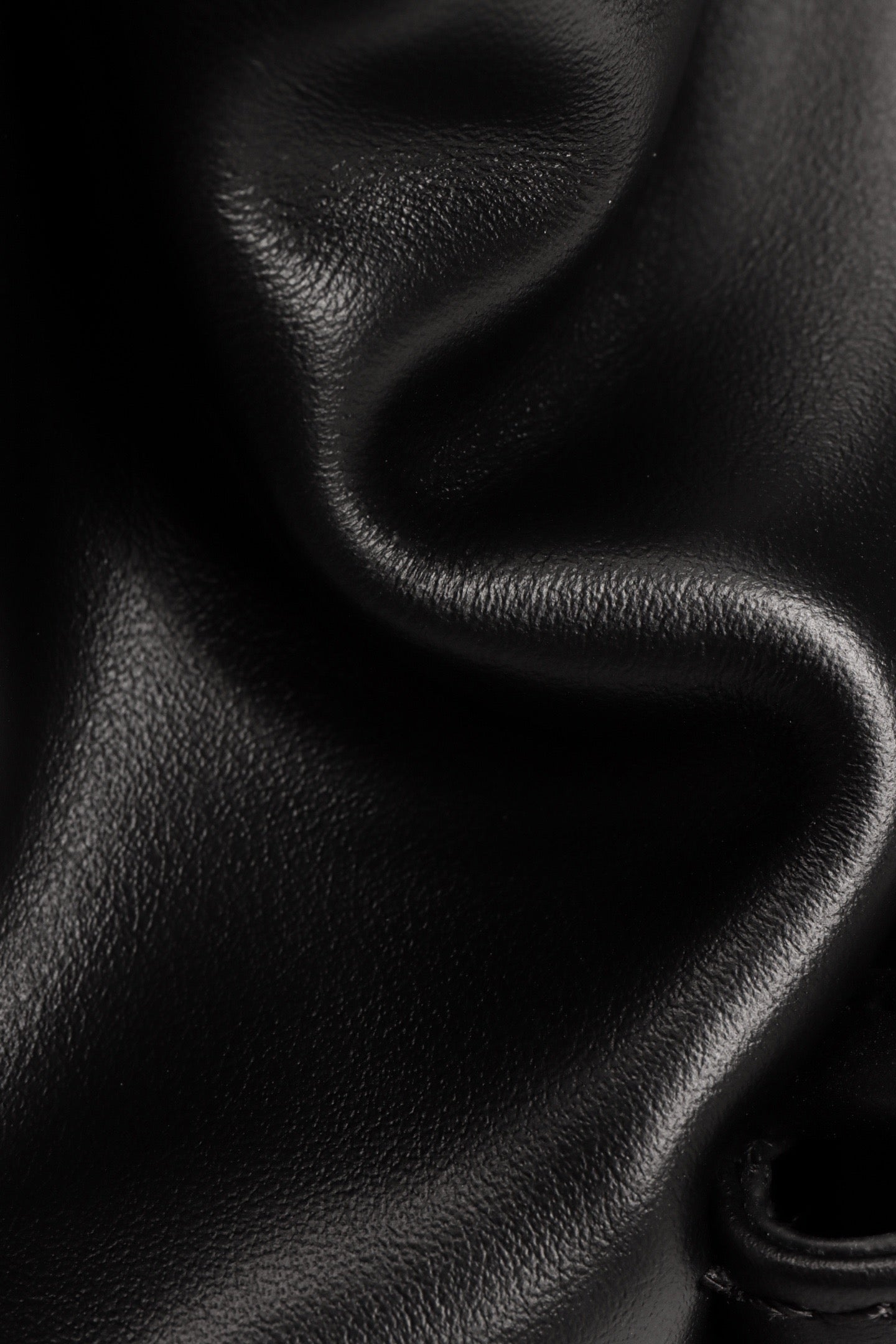 미우미우 가죽 백팩